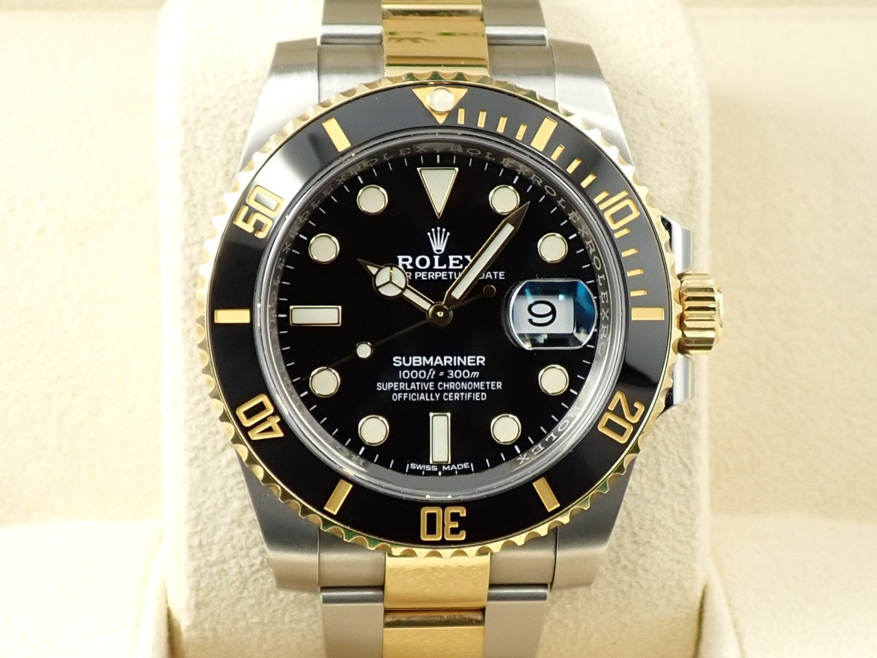 Rolex Submariner Date &lt;Warranty, Box, etc.&gt;