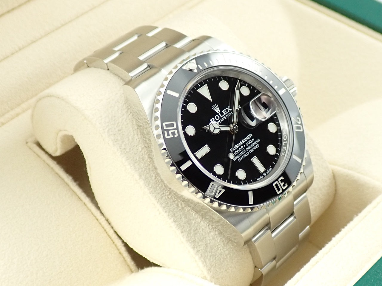 Rolex Submariner Date &lt;Warranty, Box, etc.&gt;