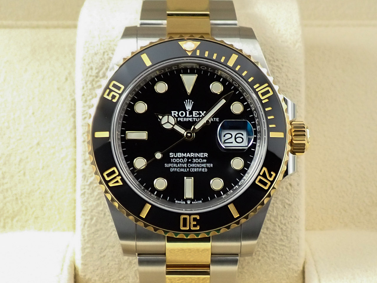 Rolex Submariner Date &lt;Warranty, Box, etc.&gt;