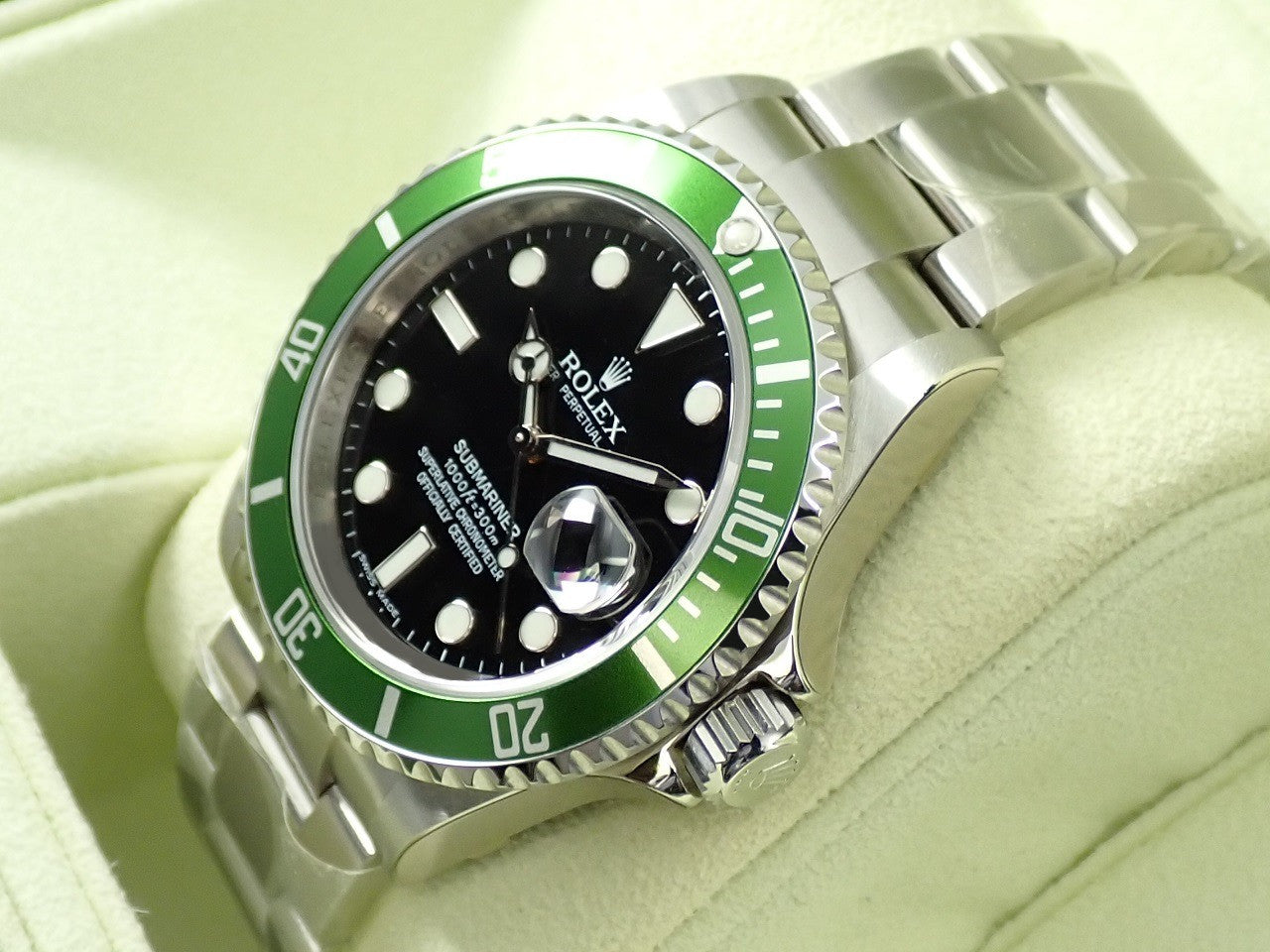 Rolex Submariner Date &lt;Warranty, Box, etc.&gt;