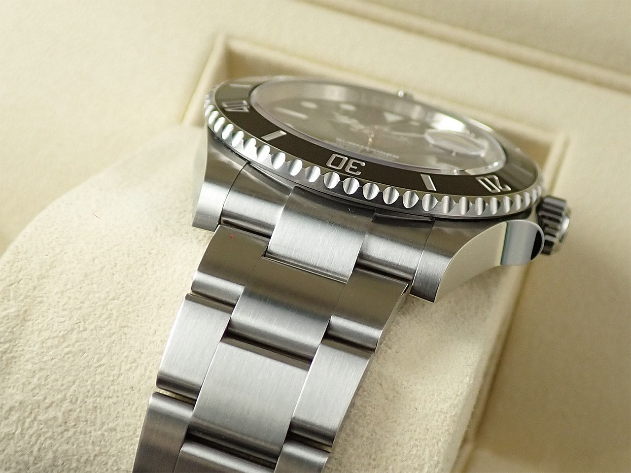 Rolex Submariner Date &lt;Warranty, Box, etc.&gt;