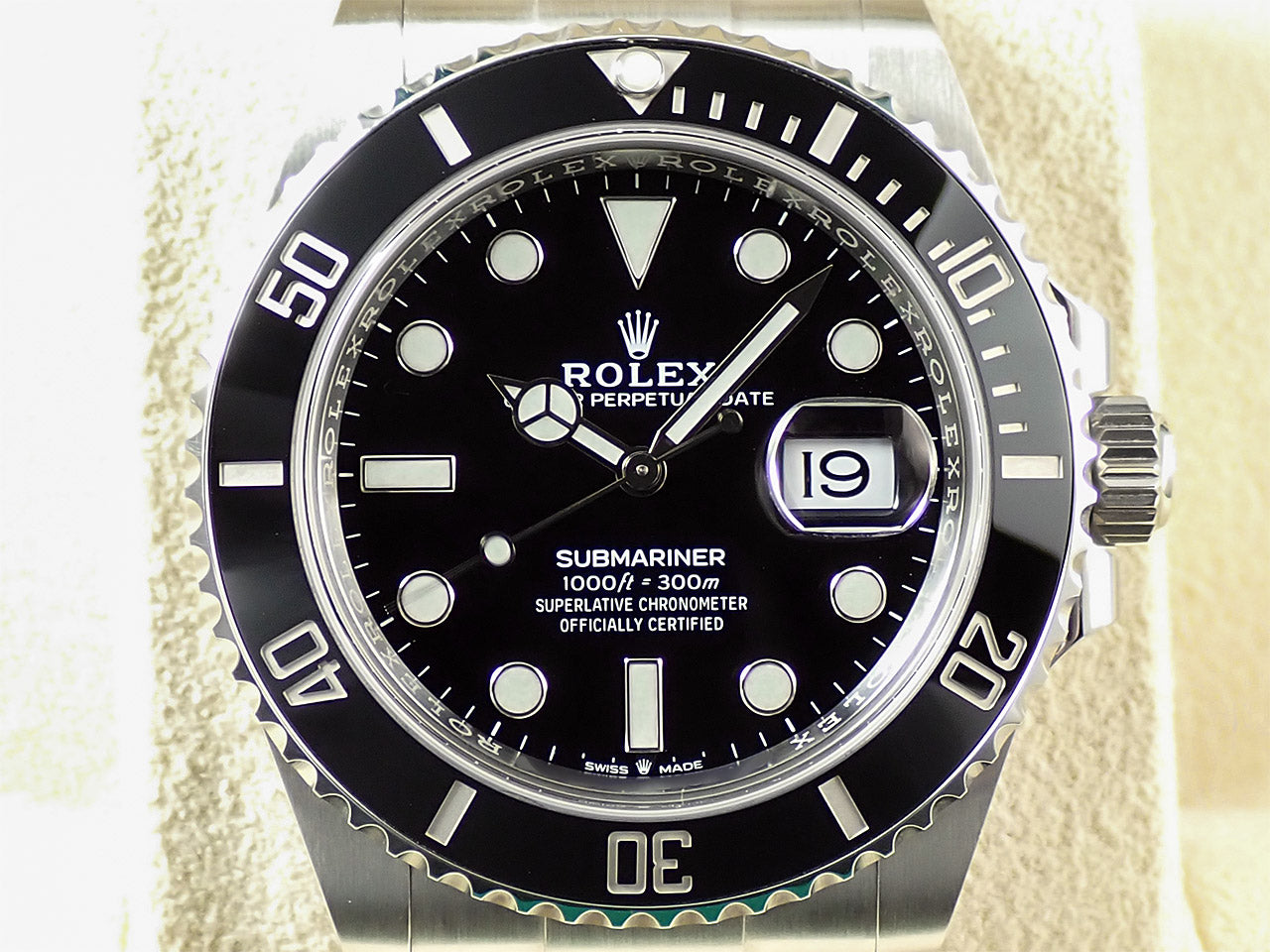 Rolex Submariner Date &lt;Warranty, Box, etc.&gt;