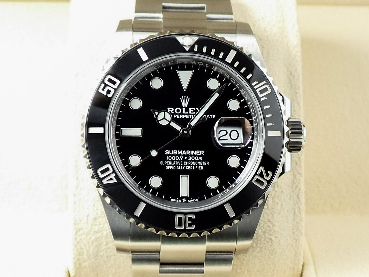 Rolex Submariner Date &lt;Warranty, Box, etc.&gt;