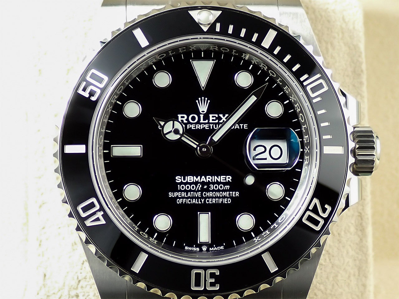 Rolex Submariner Date &lt;Warranty, Box, etc.&gt;