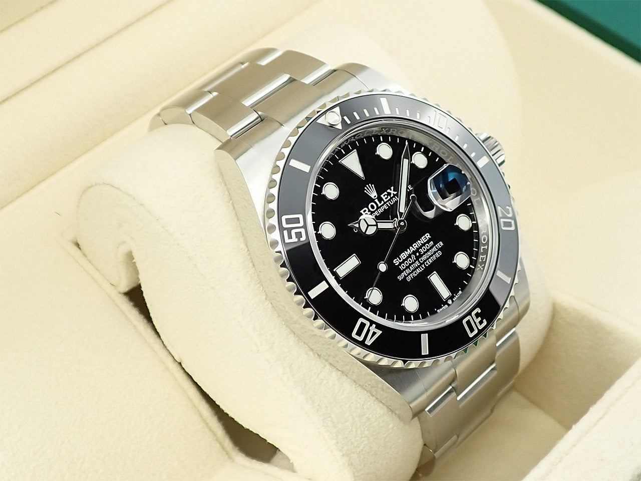 Rolex Submariner Date &lt;Warranty, Box, etc.&gt;