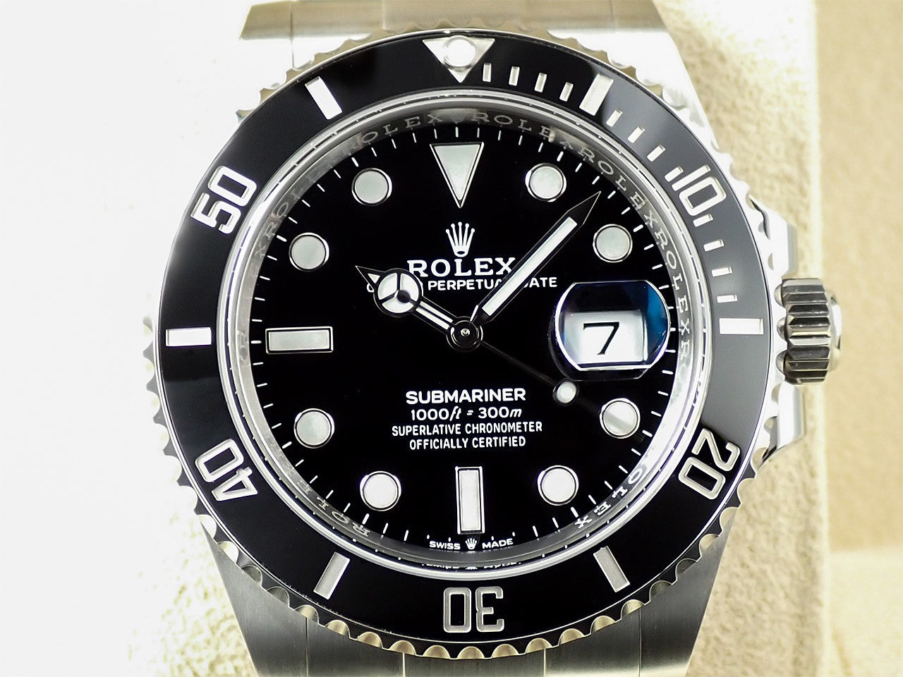 Rolex Submariner Date &lt;Warranty, Box, etc.&gt;