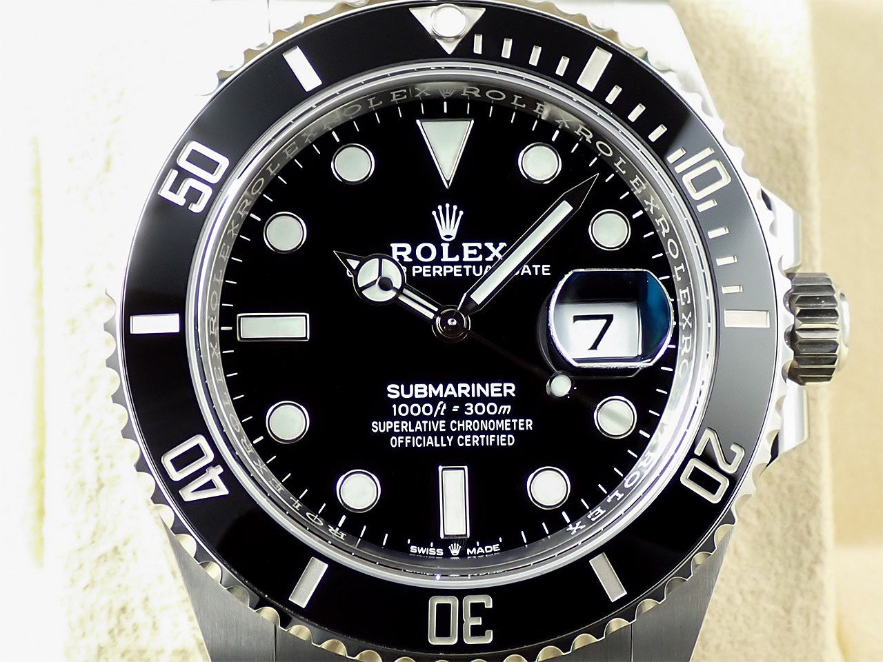 Rolex Submariner Date &lt;Warranty, Box, etc.&gt;