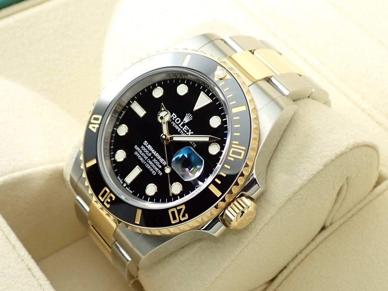 Rolex Submariner Date &lt;Warranty, Box, etc.&gt;