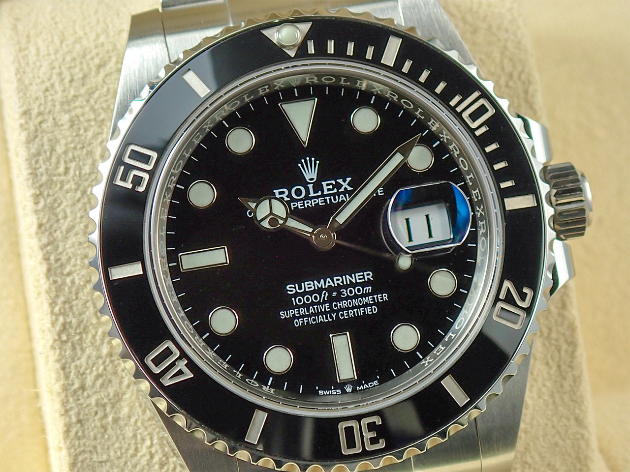 Rolex Submariner Date &lt;Warranty, Box, etc.&gt;