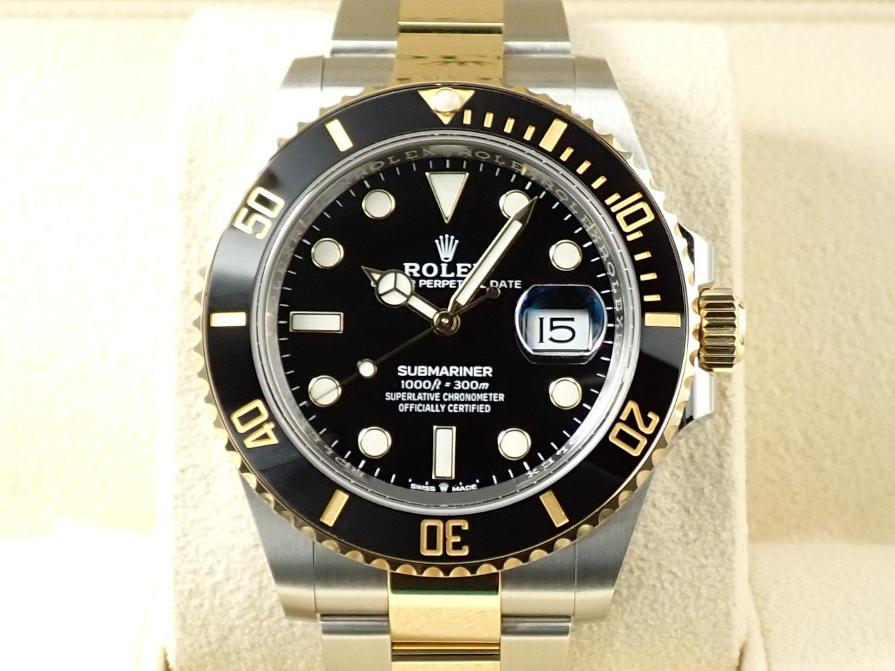 Rolex Submariner Date &lt;Warranty, Box, etc.&gt;