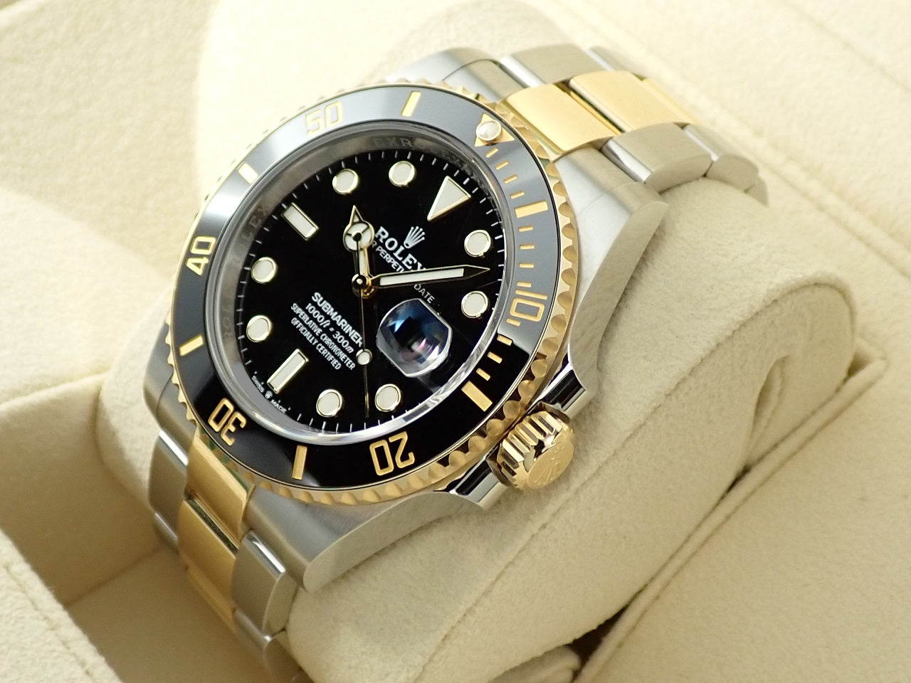 Rolex Submariner Date &lt;Warranty, Box, etc.&gt;