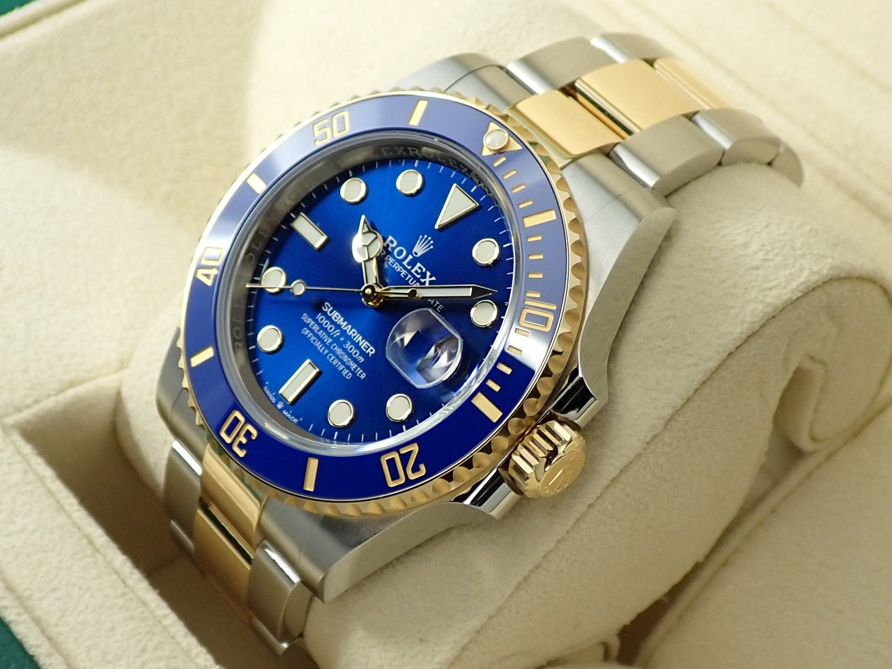 Rolex Submariner Date &lt;Warranty, Box, etc.&gt;