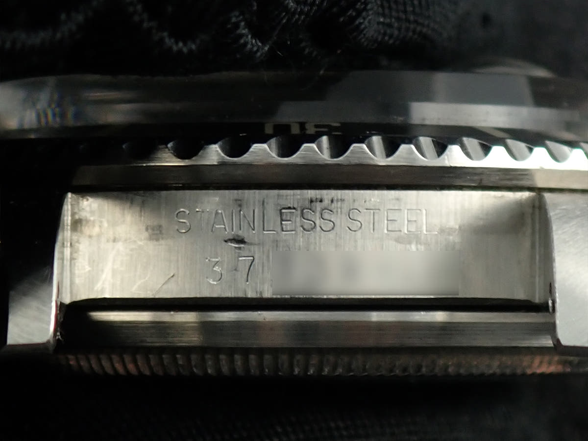 ロレックス サブマリーナー デイト Ref.1680 ブラック文字盤 中古 6XS6JSAH