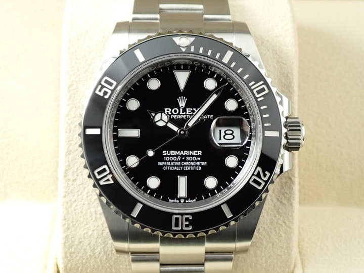 Rolex Submariner Date <Warranty, Box, etc.>