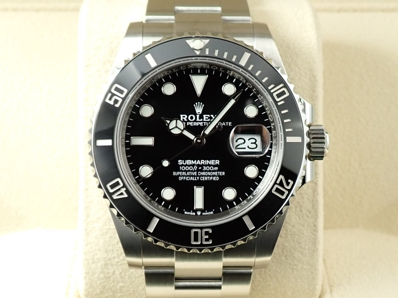 Rolex Submariner Date &lt;Warranty, Box, etc.&gt;