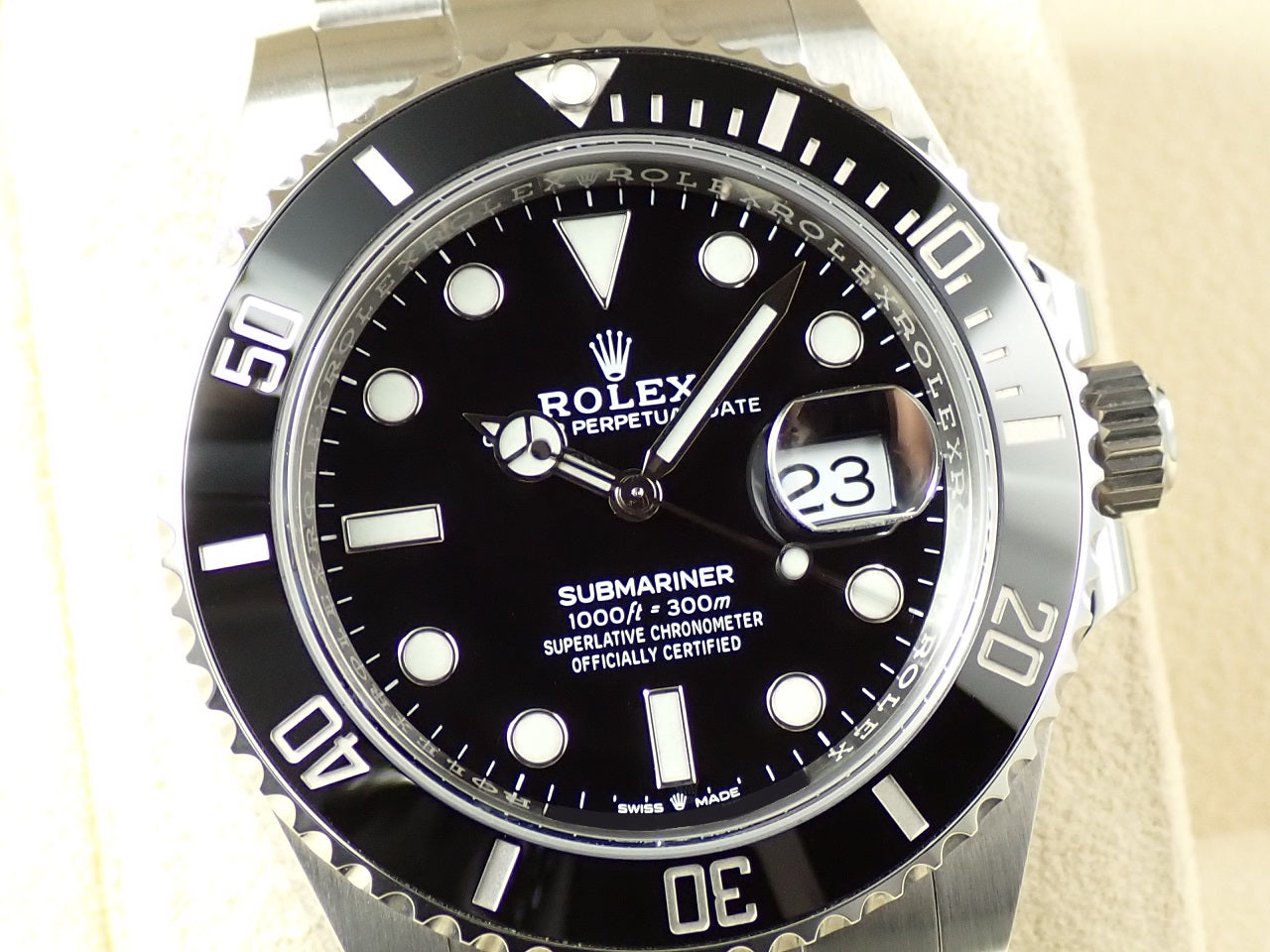 Rolex Submariner Date &lt;Warranty, Box, etc.&gt;