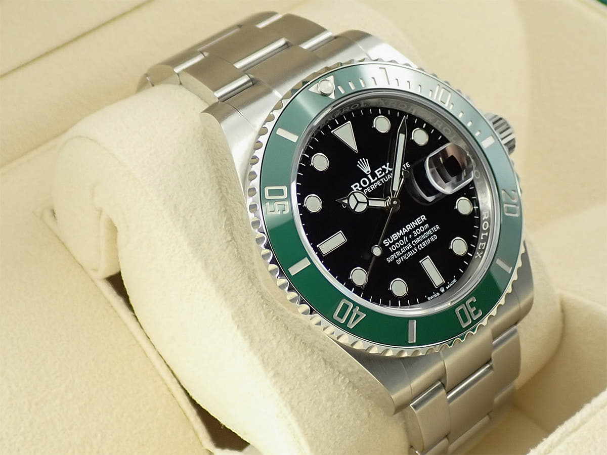 ロレックス サブマリーナー デイト Ref.126610LV ブラック文字盤 美品 4AL6ACLW