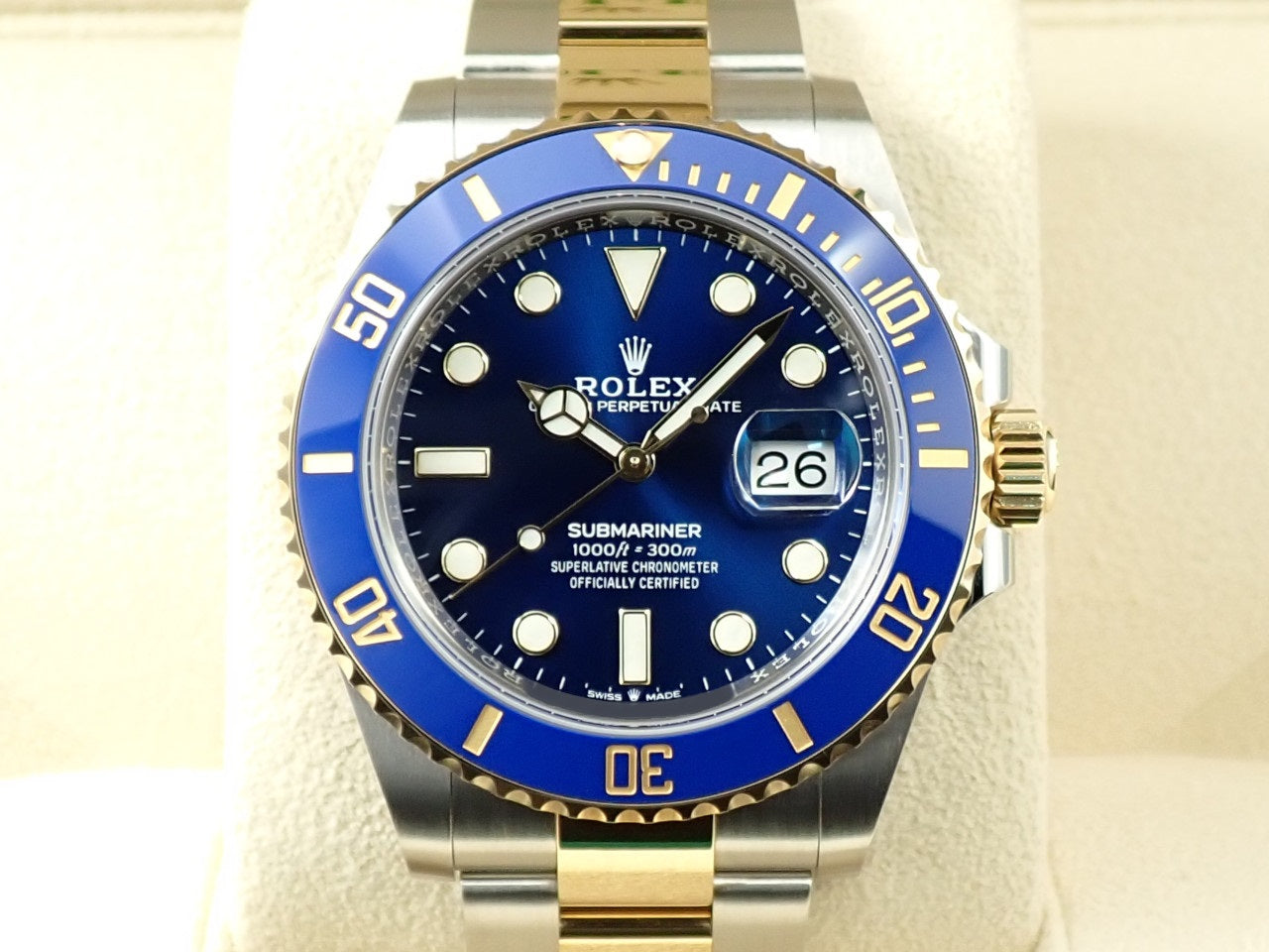 Rolex Submariner Date &lt;Warranty, Box, etc.&gt;