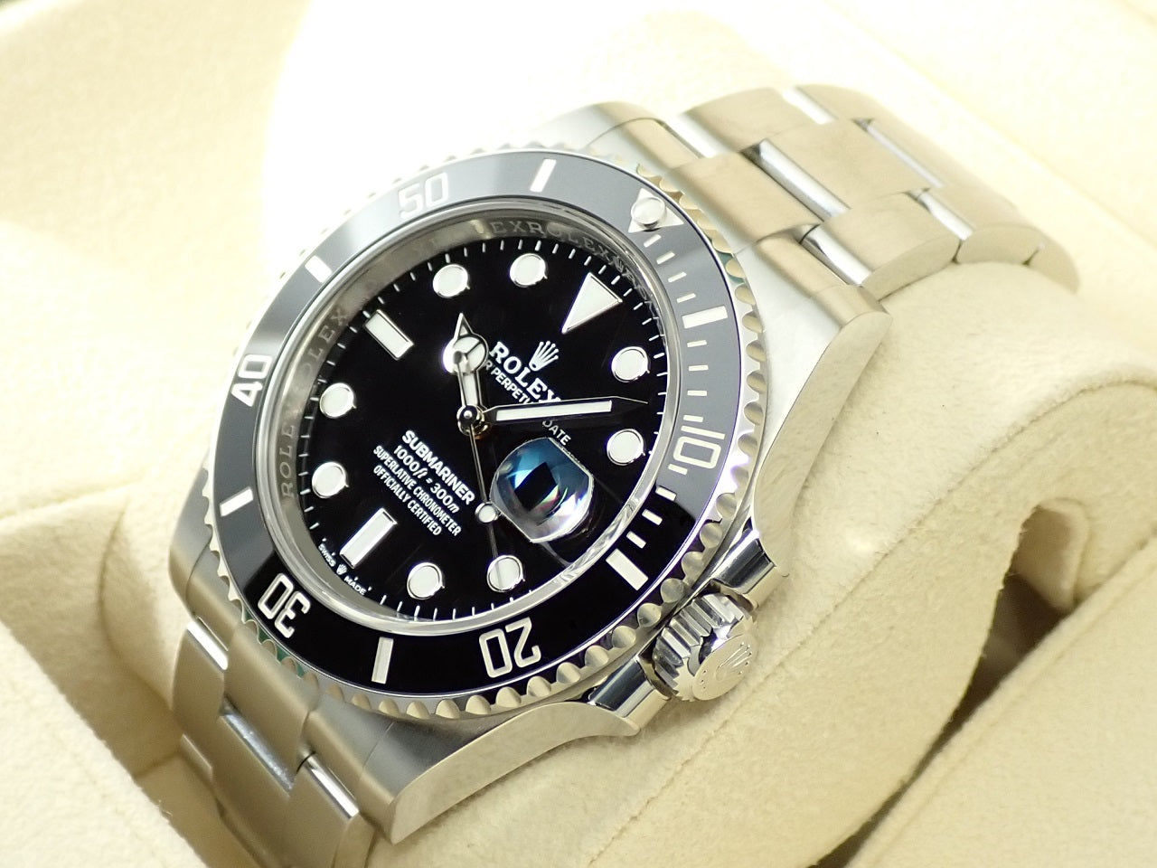 Rolex Submariner Date &lt;Warranty, Box, etc.&gt;