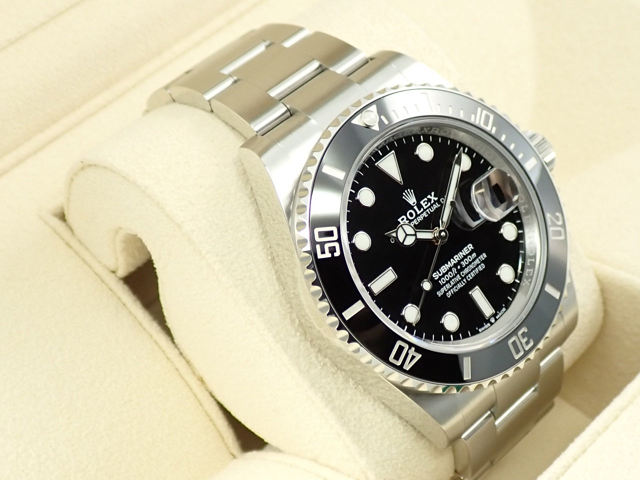 Rolex Submariner Date &lt;Warranty, Box, etc.&gt;