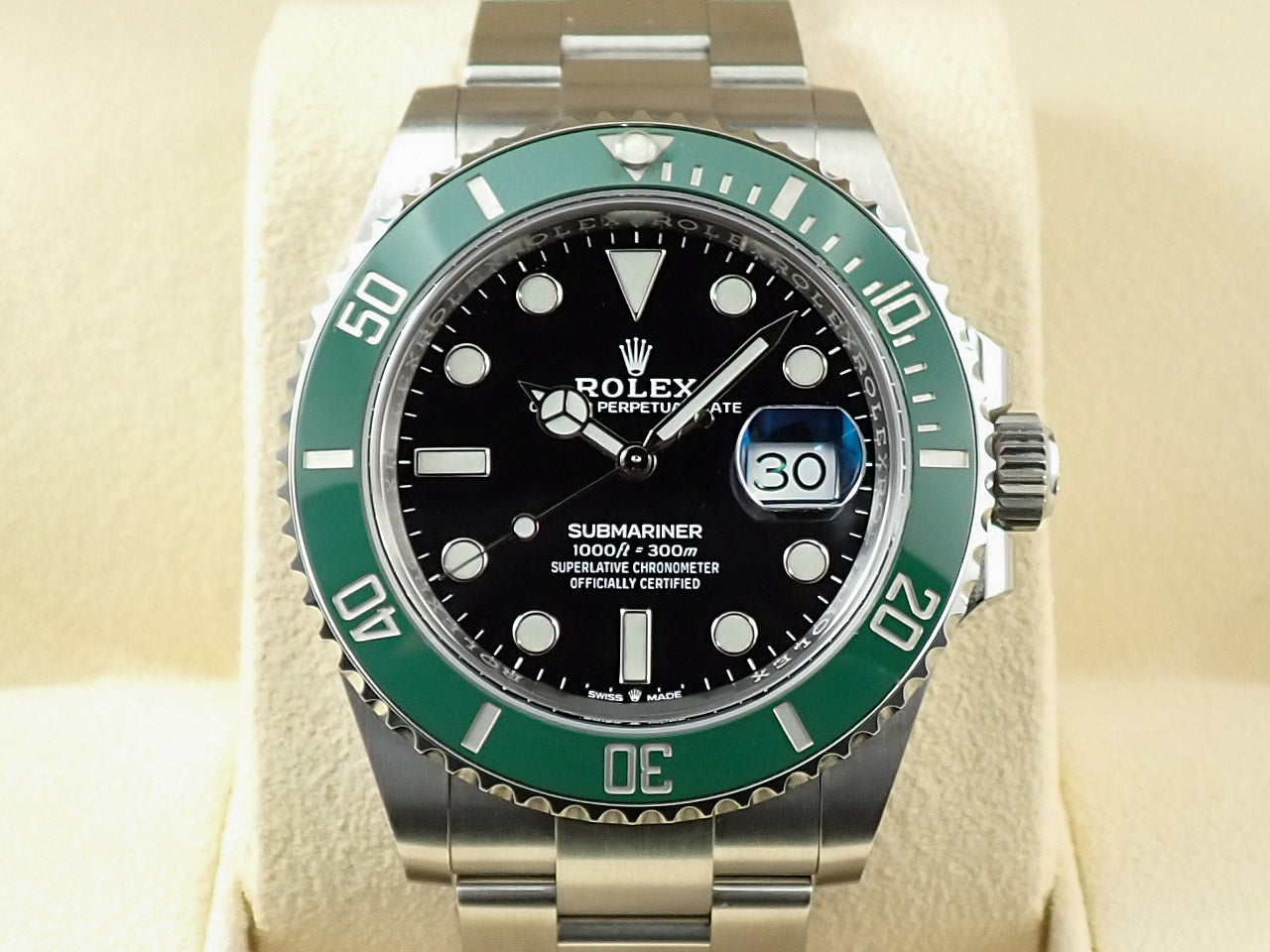 Rolex Submariner Date &lt;Warranty, Box, etc.&gt;