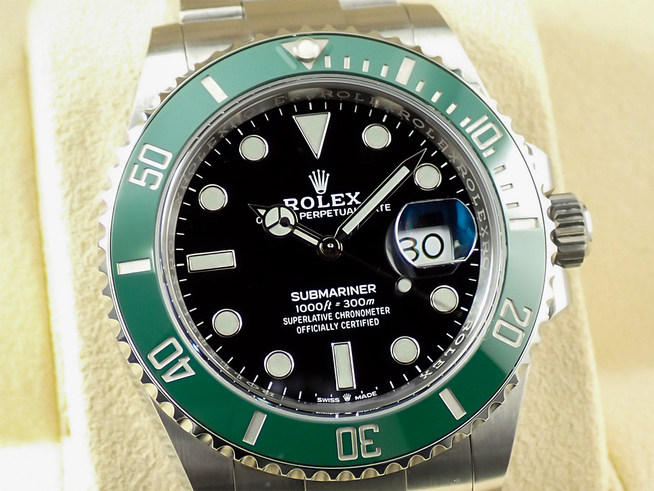 Rolex Submariner Date &lt;Warranty, Box, etc.&gt;