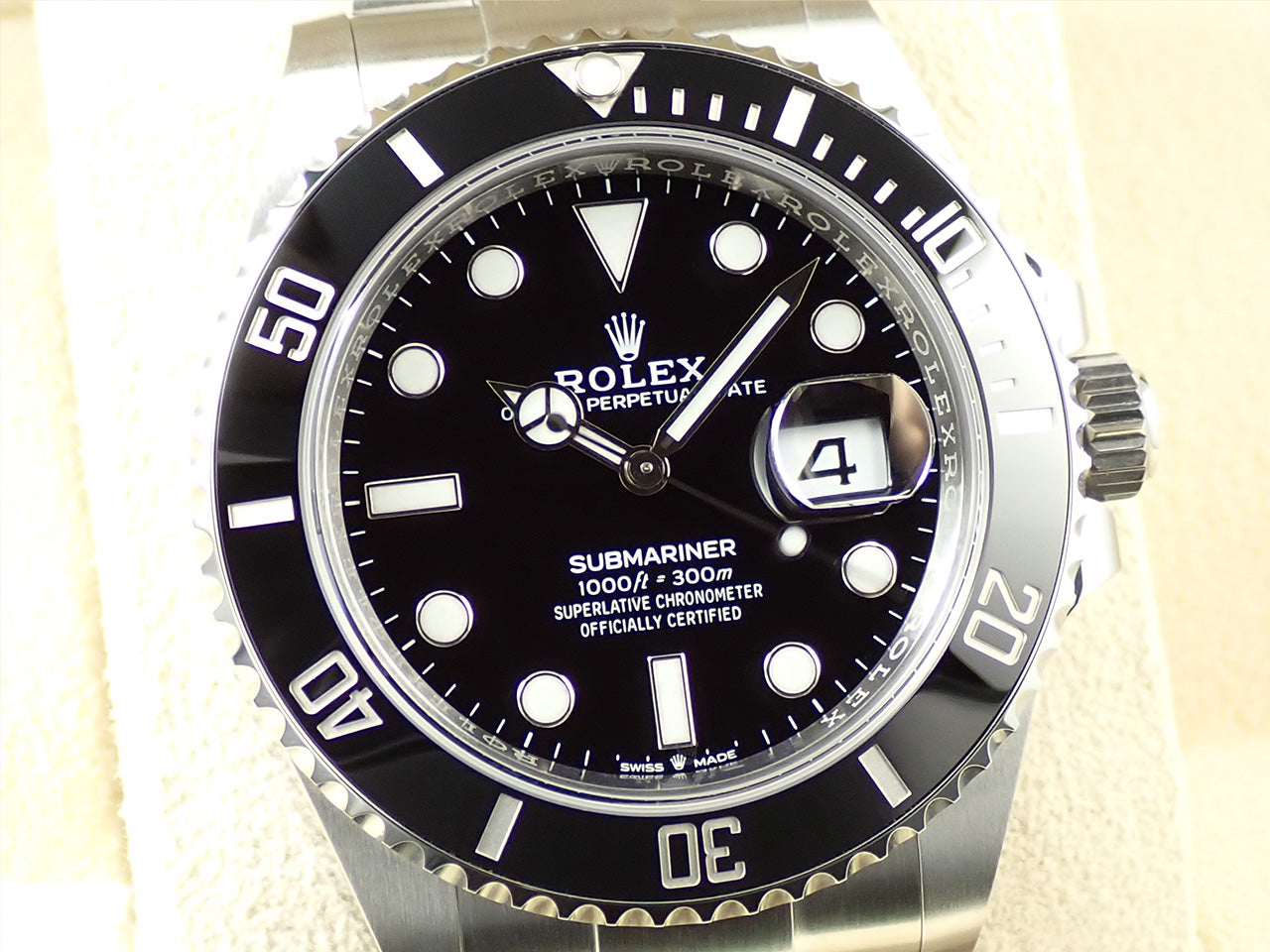 Rolex Submariner Date &lt;Warranty, Box, etc.&gt;