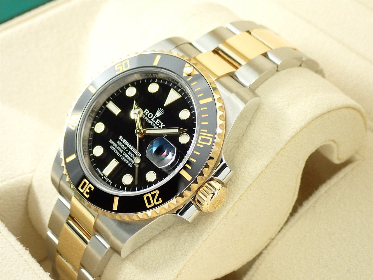 Rolex Submariner Date &lt;Warranty, Box, etc.&gt;