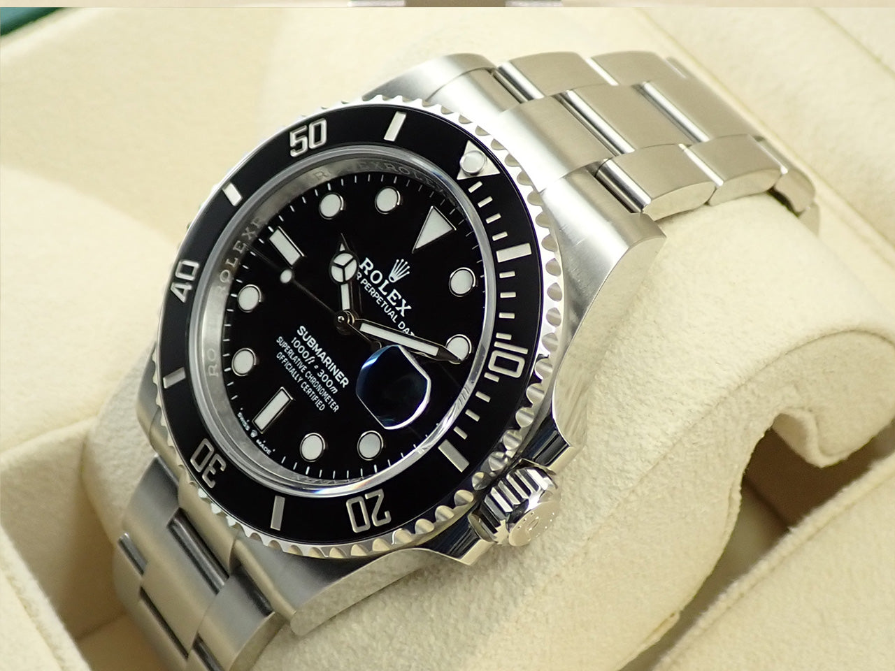 Rolex Submariner Date &lt;Warranty, Box, etc.&gt;