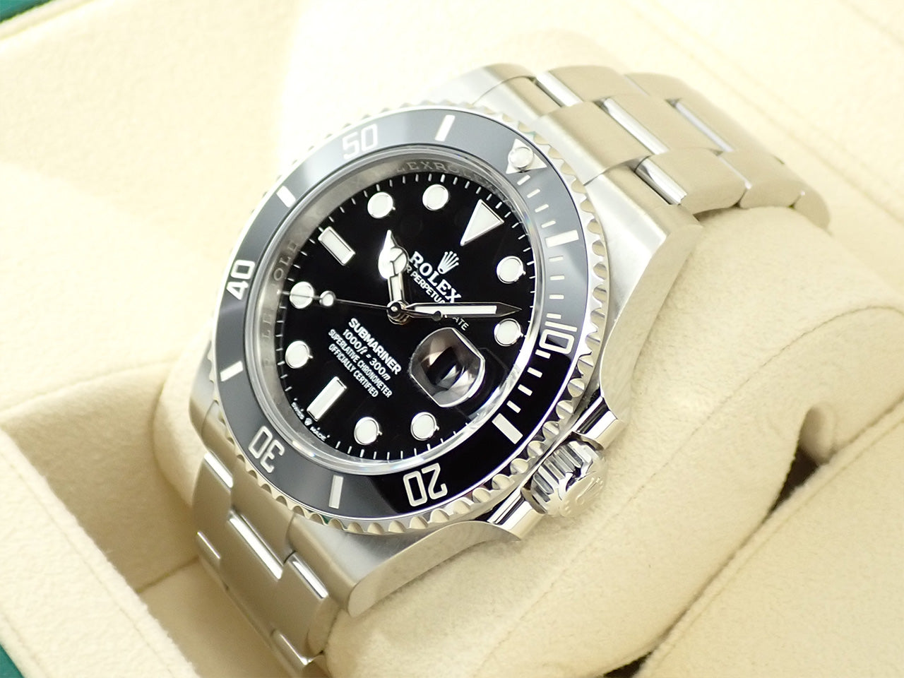 Rolex Submariner Date &lt;Warranty, Box, etc.&gt;