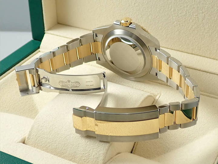 Rolex Submariner Date <Warranty, Box, etc.>