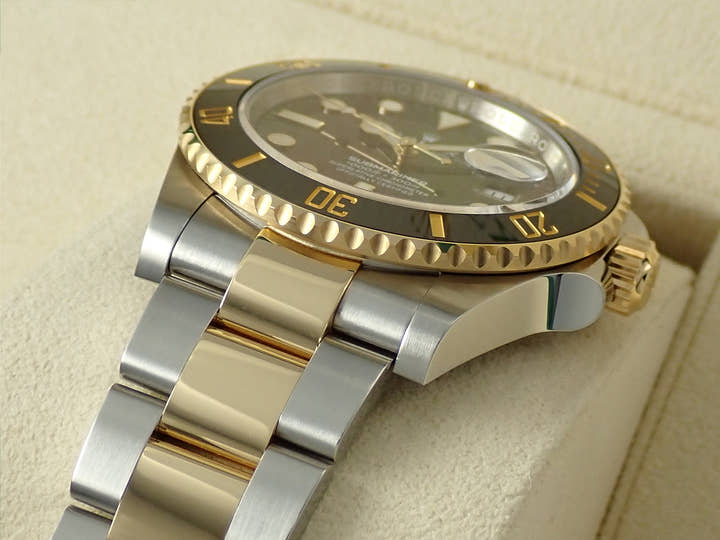 Rolex Submariner Date <Warranty, Box, etc.>