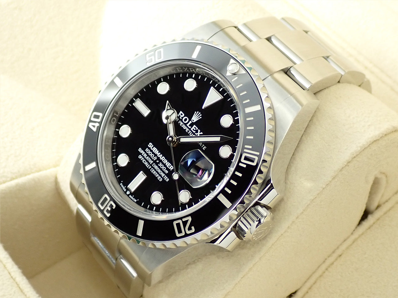 Rolex Submariner Date &lt;Warranty, Box, etc.&gt;