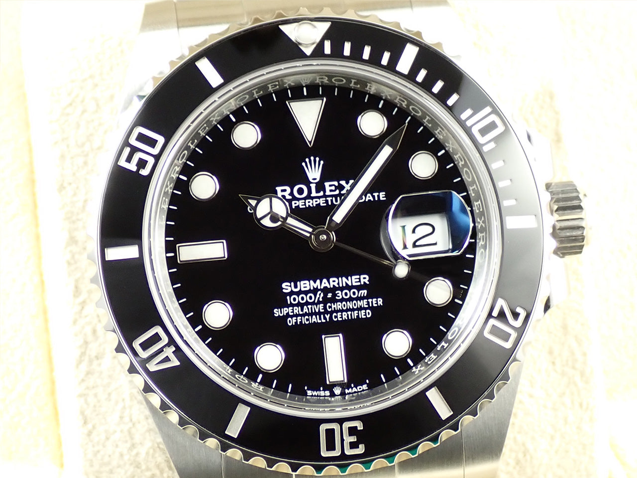 Rolex Submariner Date &lt;Warranty, Box, etc.&gt;