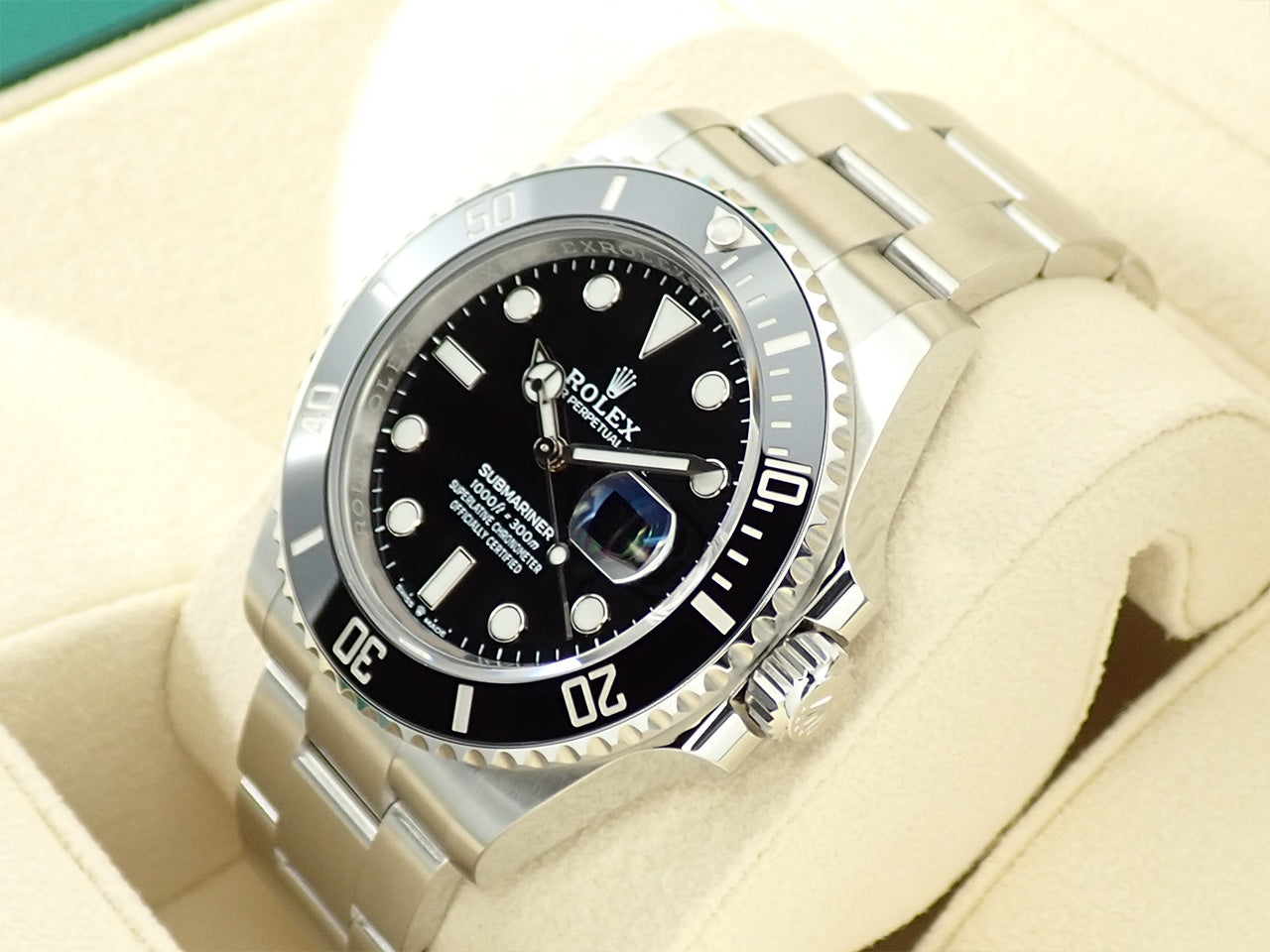 Rolex Submariner Date &lt;Warranty, Box, etc.&gt;