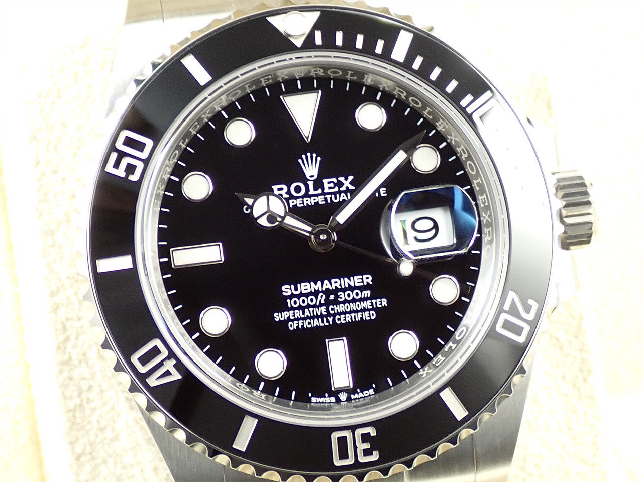 Rolex Submariner Date &lt;Warranty, Box, etc.&gt;