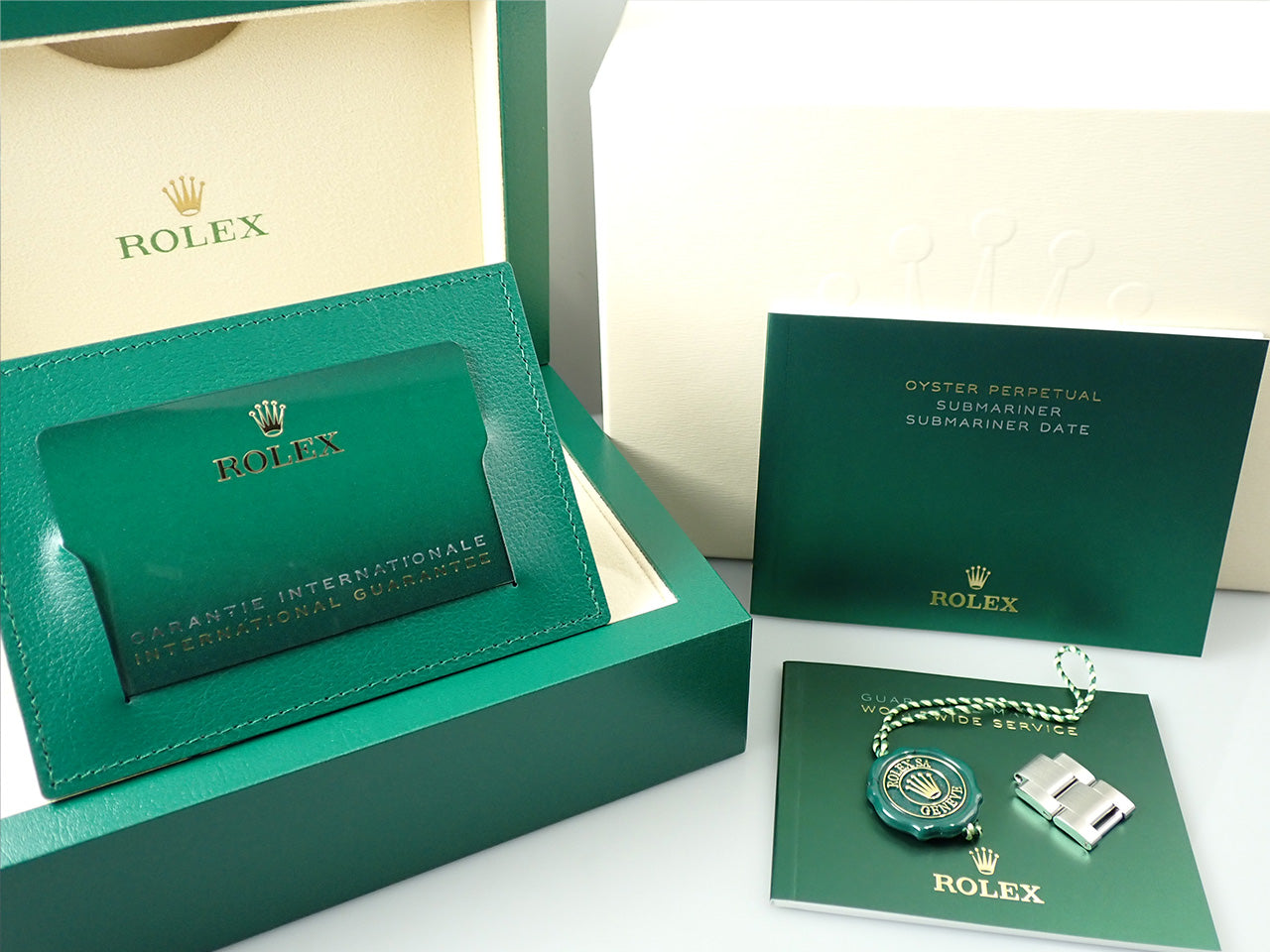 Rolex Submariner Date &lt;Warranty, Box, etc.&gt;