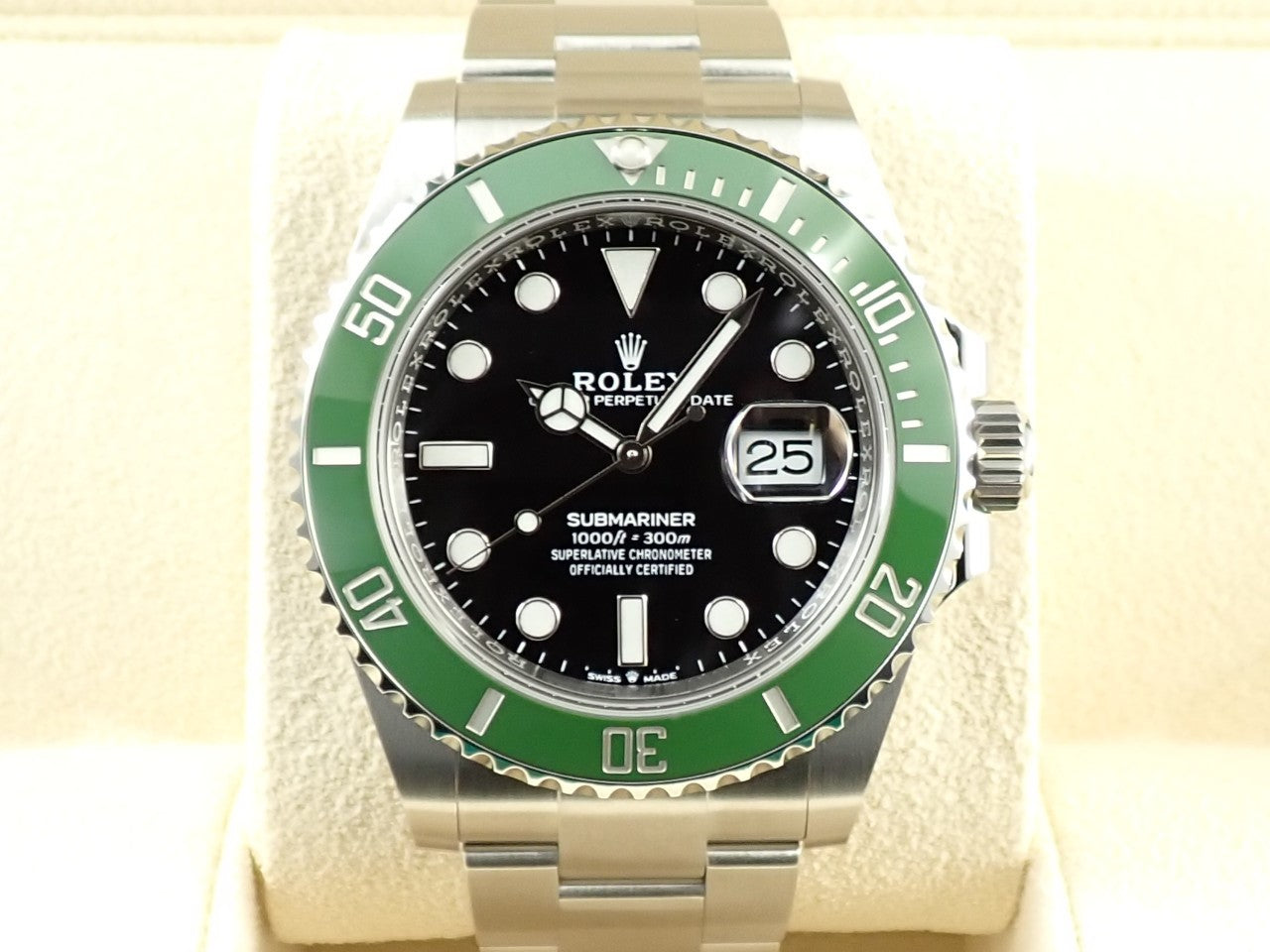 Rolex Submariner Date &lt;Warranty, Box, etc.&gt;