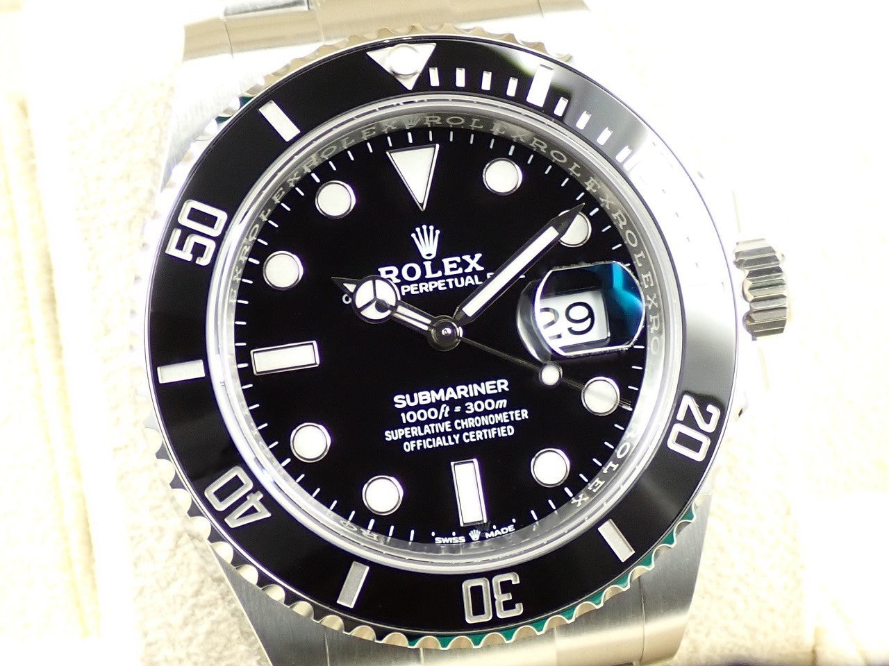 Rolex Submariner Date &lt;Warranty, Box, etc.&gt;