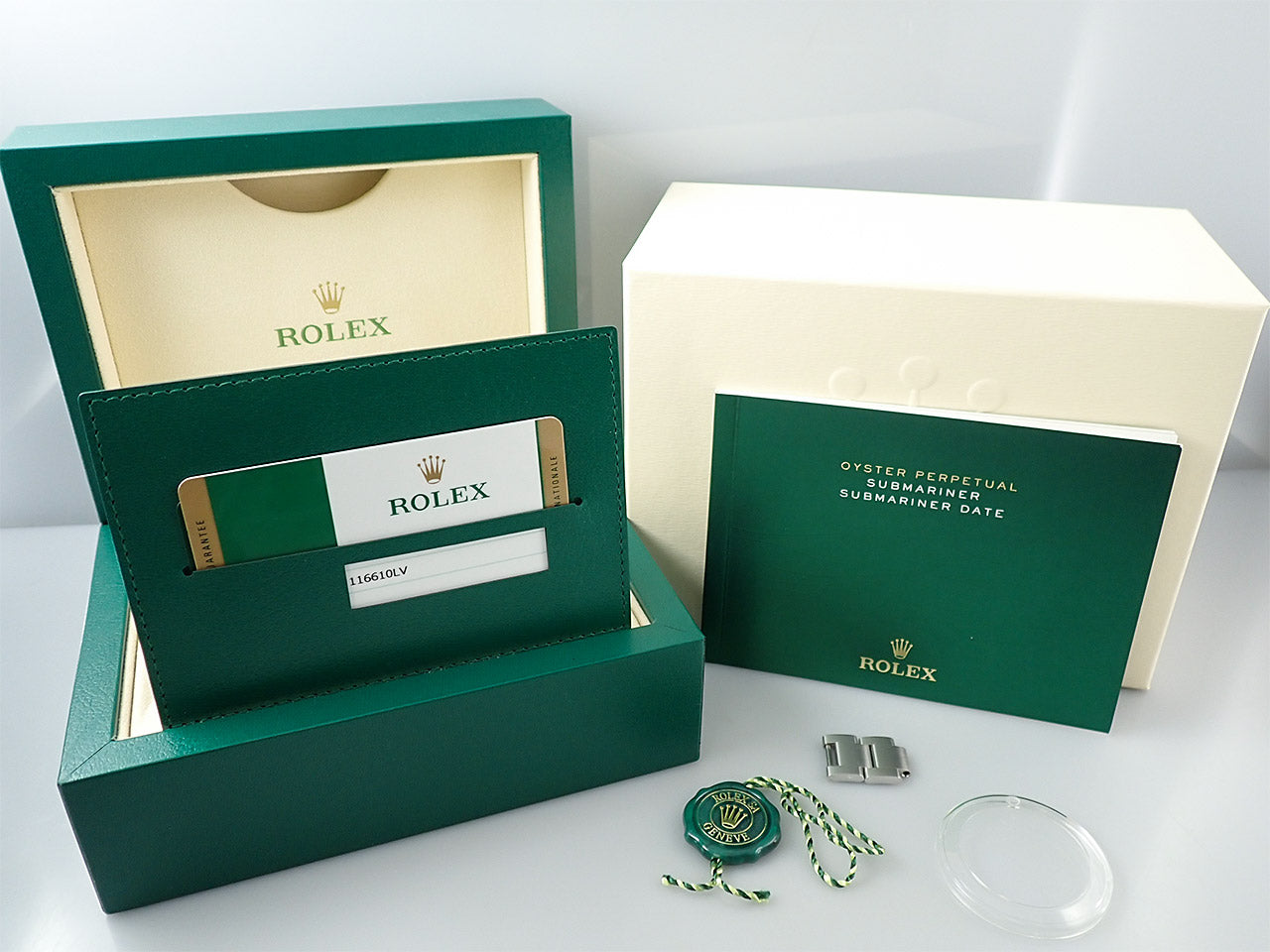 Rolex Submariner Date &lt;Warranty, Box, etc.&gt;