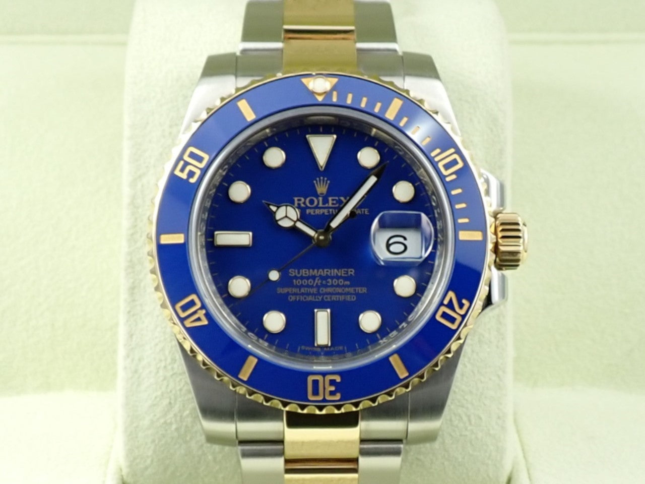 Rolex Submariner Date &lt;Warranty, Box, etc.&gt;