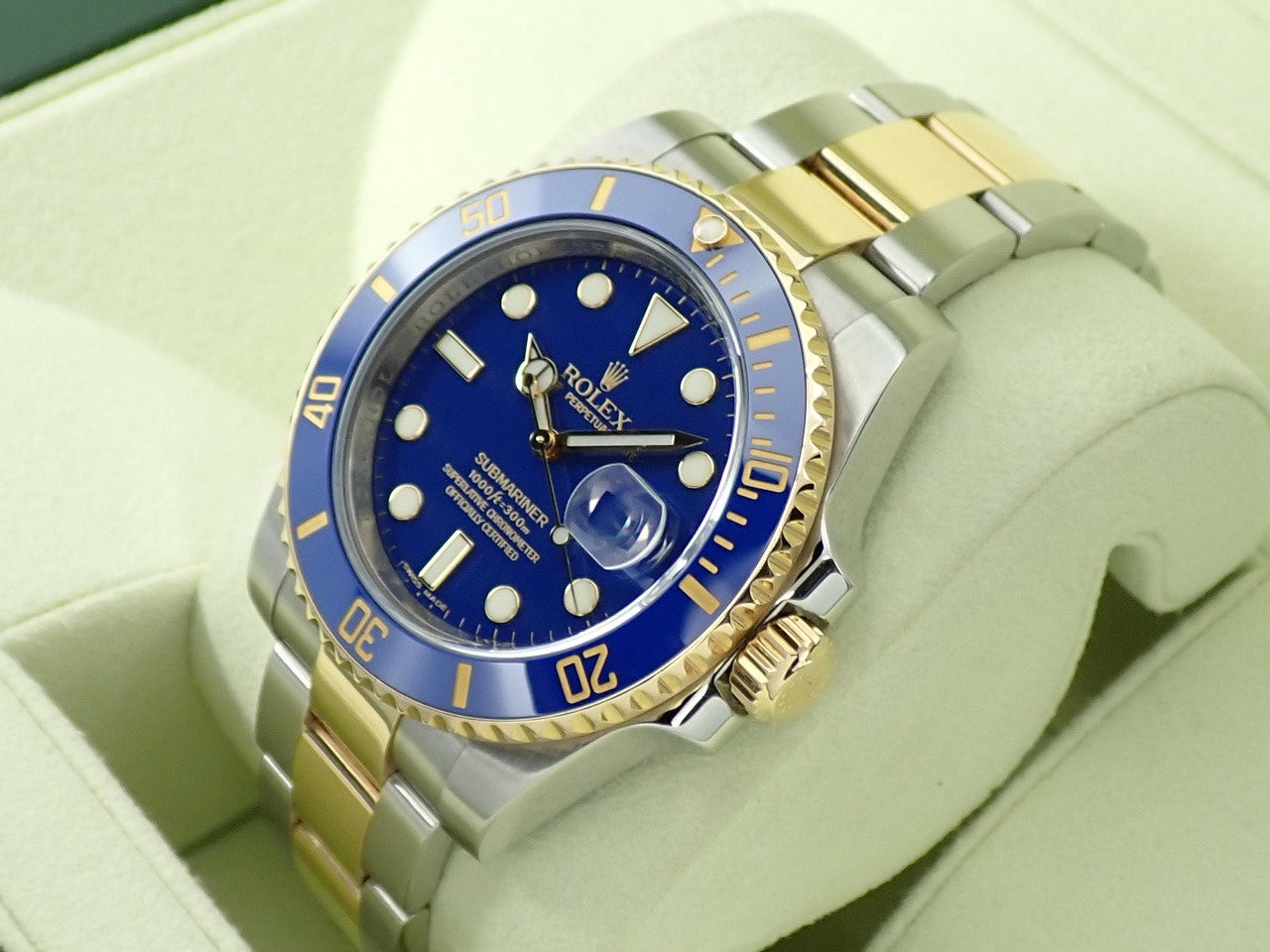 Rolex Submariner Date &lt;Warranty, Box, etc.&gt;