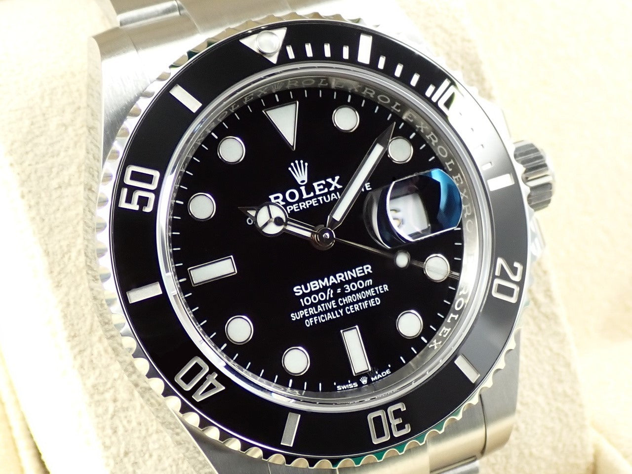 Rolex Submariner Date &lt;Warranty, Box, etc.&gt;