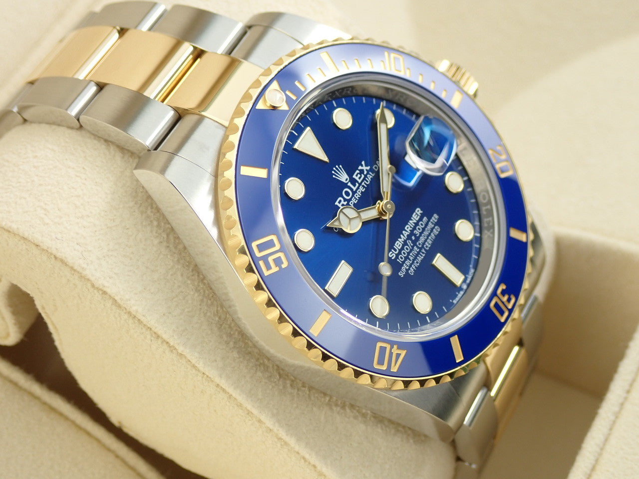 Rolex Submariner Date &lt;Warranty, Box, etc.&gt;