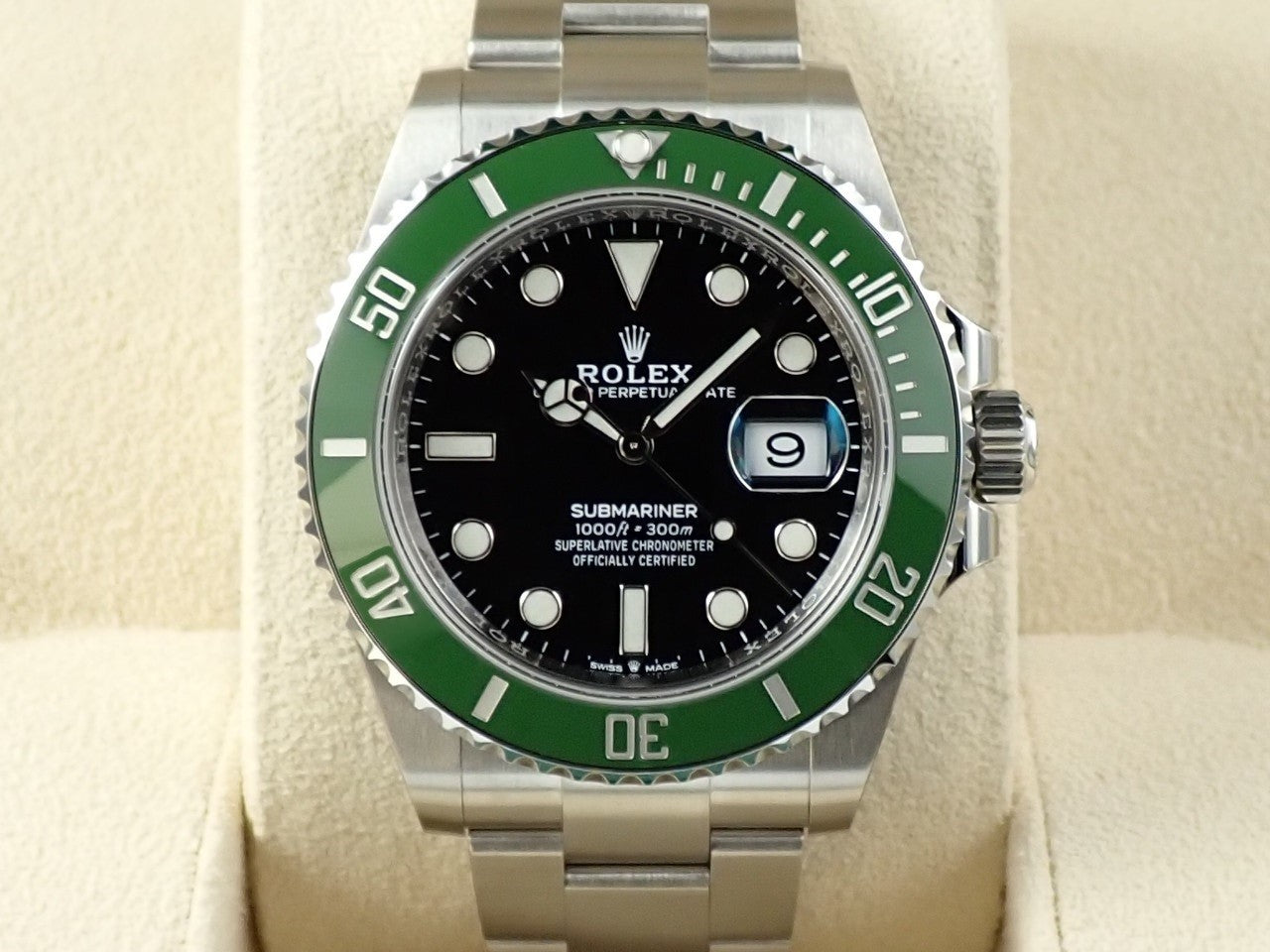 Rolex Submariner Date &lt;Warranty, Box, etc.&gt;