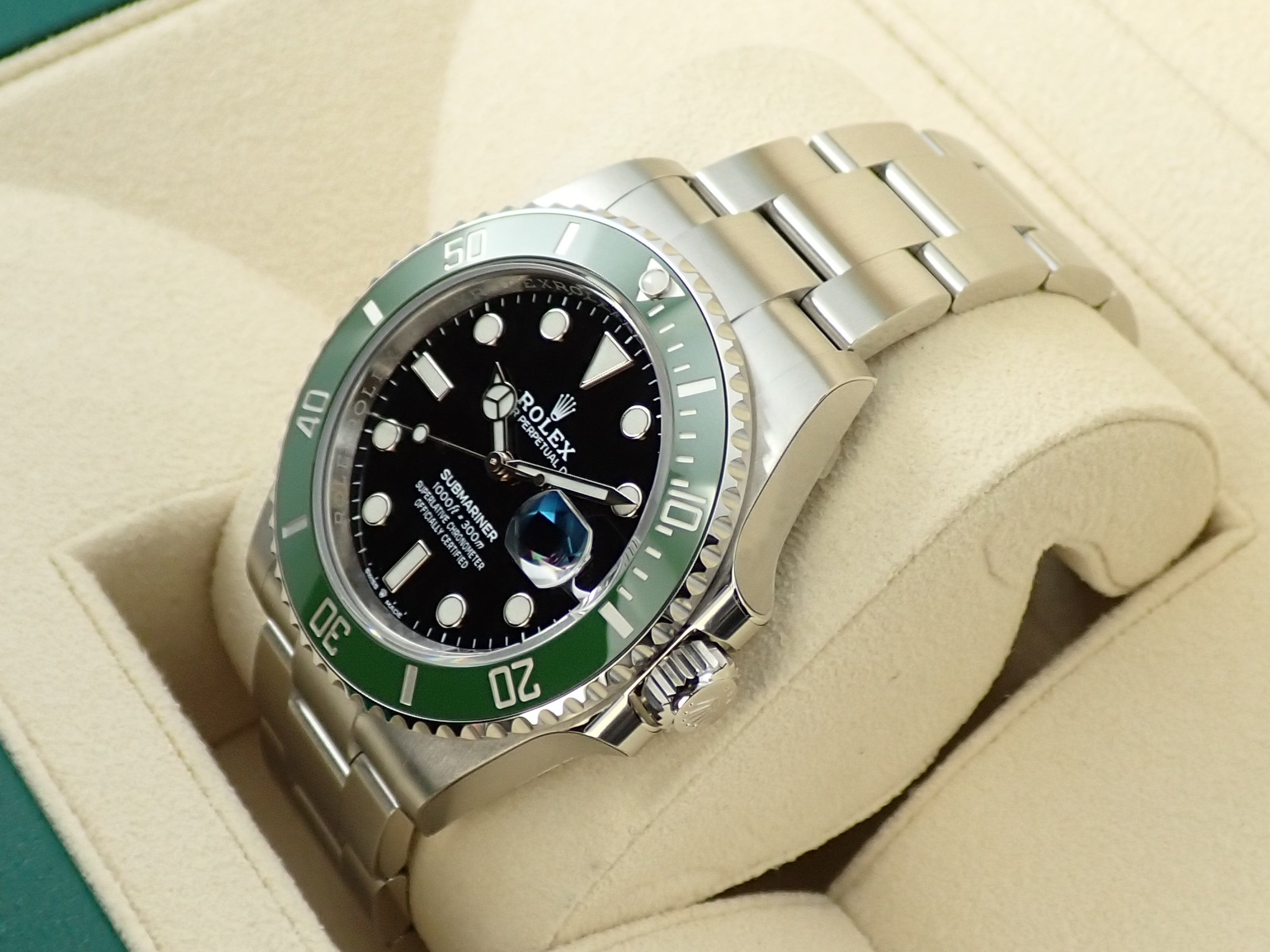 Rolex Submariner Date &lt;Warranty, Box, etc.&gt;