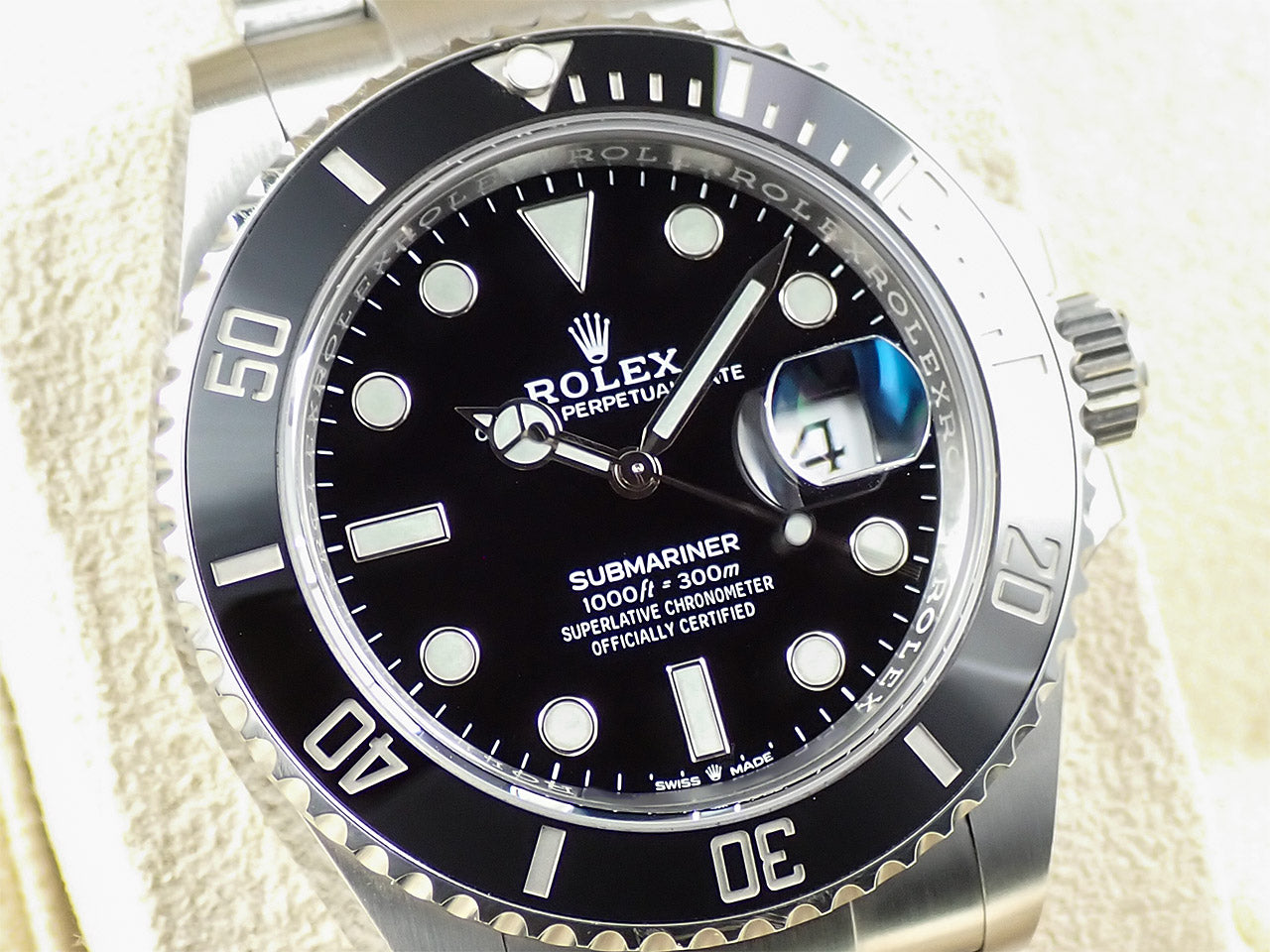 Rolex Submariner Date &lt;Warranty, Box, etc.&gt;