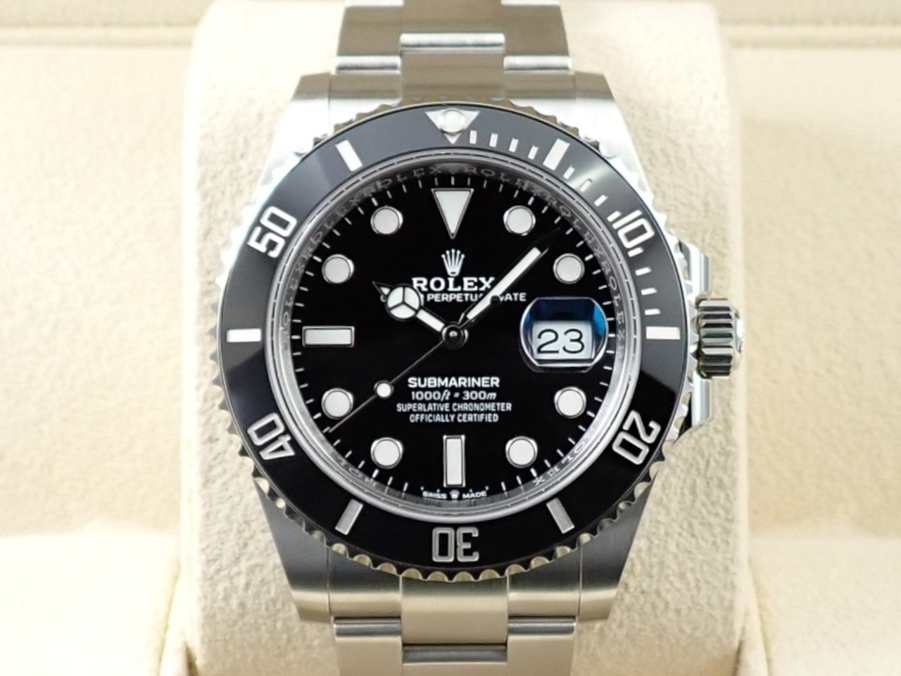 Rolex Submariner Date &lt;Warranty, Box, etc.&gt;