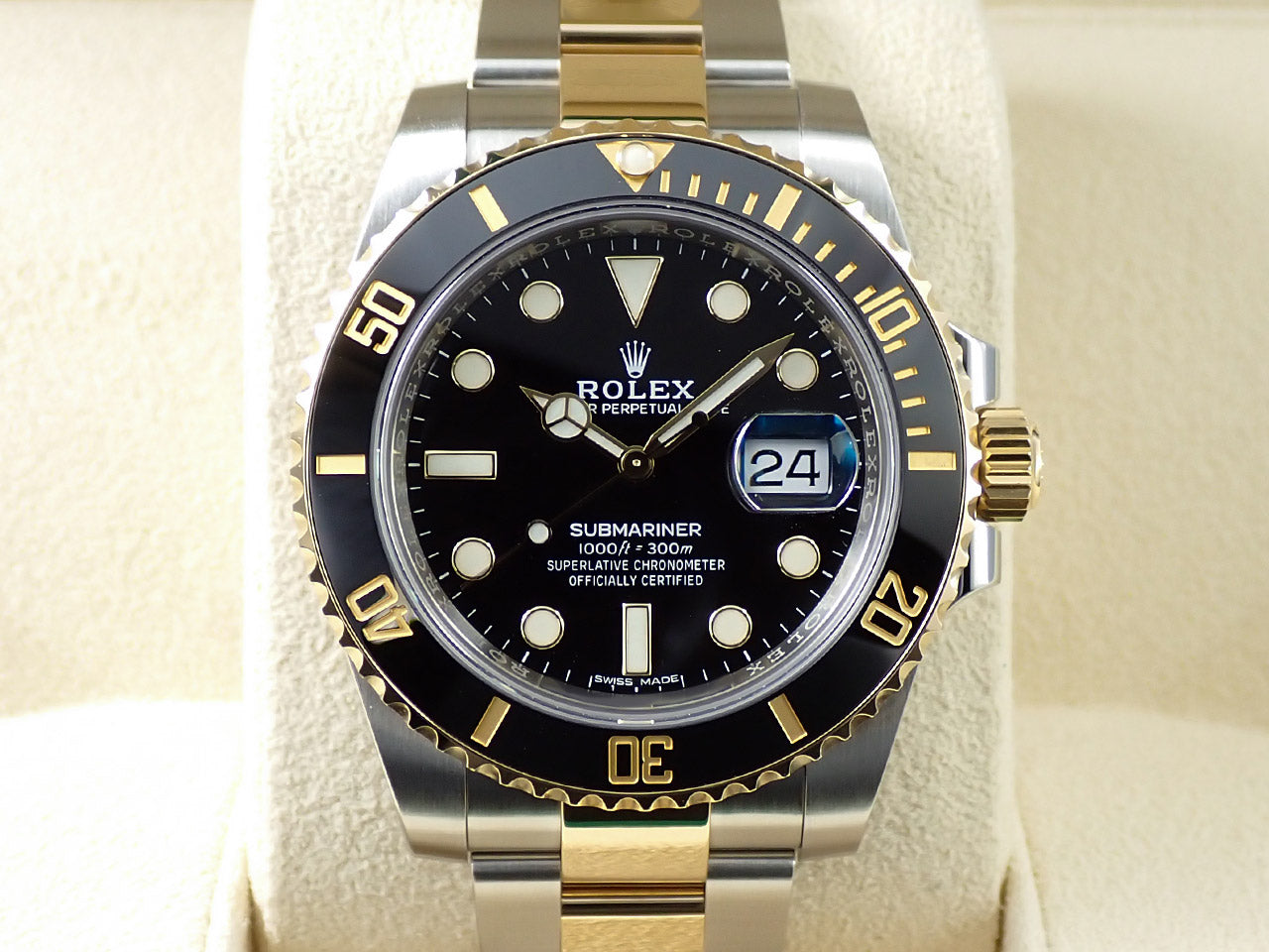 Rolex Submariner Date &lt;Warranty, Box, etc.&gt;