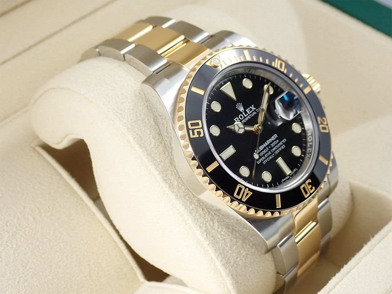 Rolex Submariner Date &lt;Warranty, Box, etc.&gt;